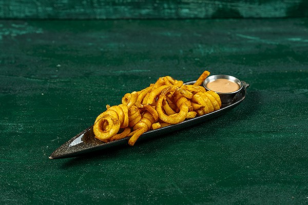 CURLY FRIES