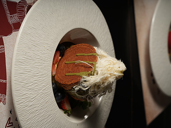 LULU'S MILLEFEUILLE WHEEL